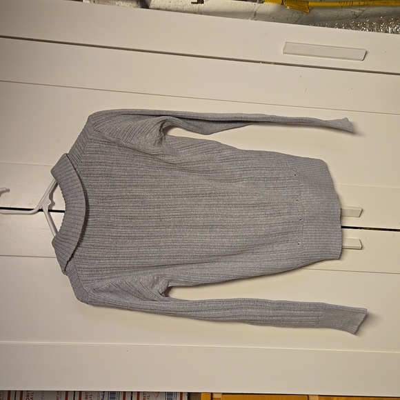 Button down sweater - Picture 3 of 6